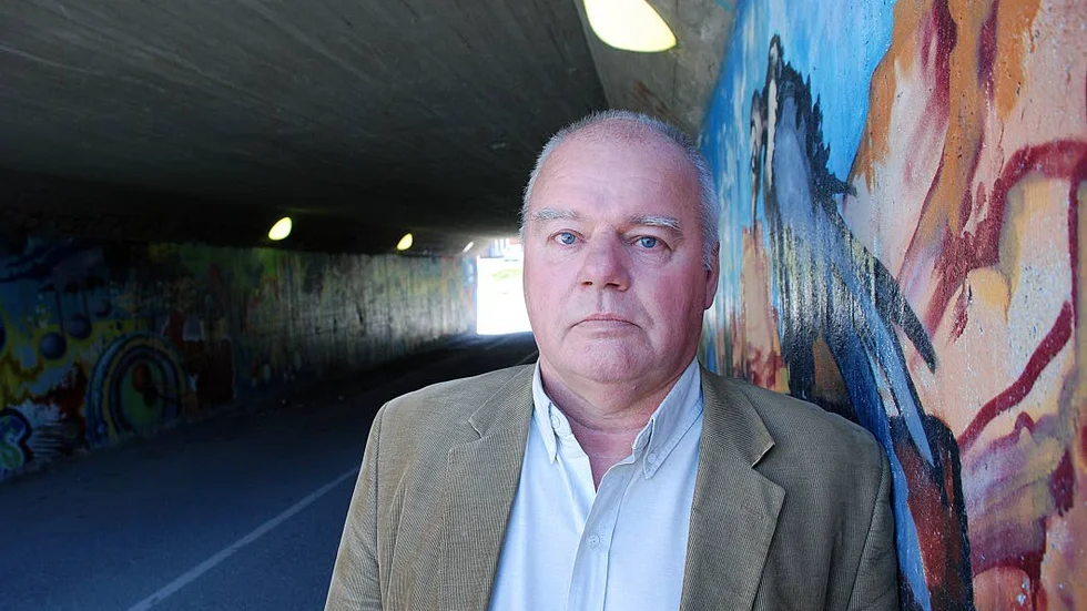 Omvald. Bengt Augustsson fortsätter som ordförande i Norrbottens fotbollförbund.