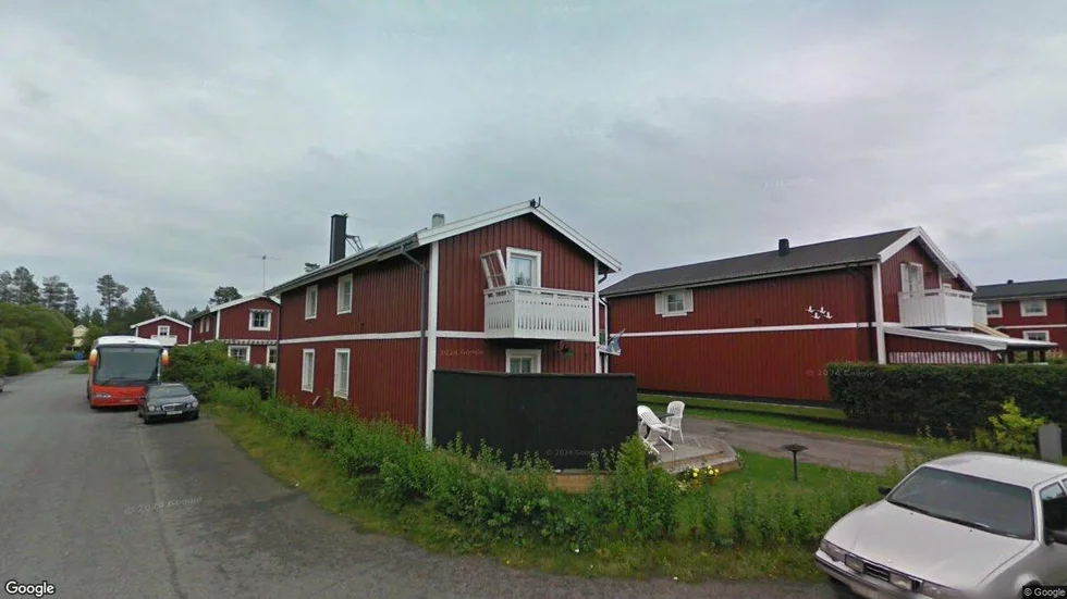 Åskvägen 8