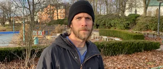 Jonas barn spelar i dyraste fotbollsklubben: "Svår fråga"