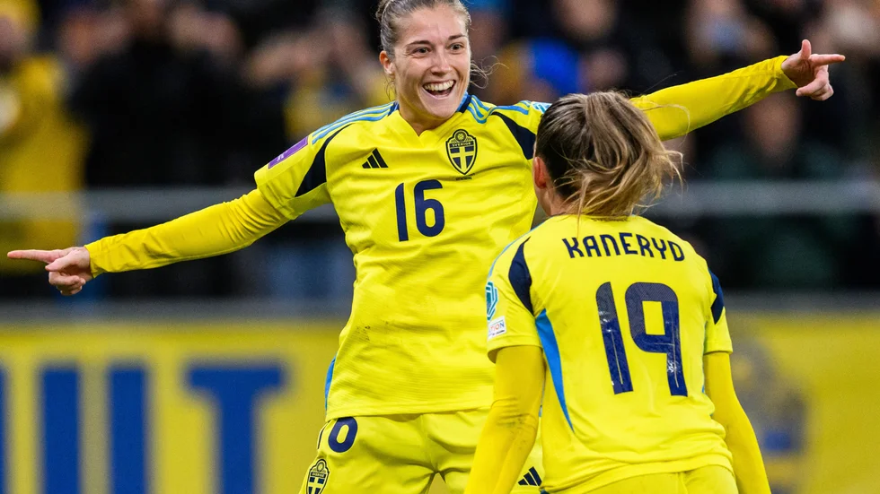 Filippa Angeldahl är årets mittfältare i svensk fotboll..