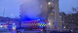 "När jag gick ut i trapphuset hörde jag hur brandlarmet tjöt"
