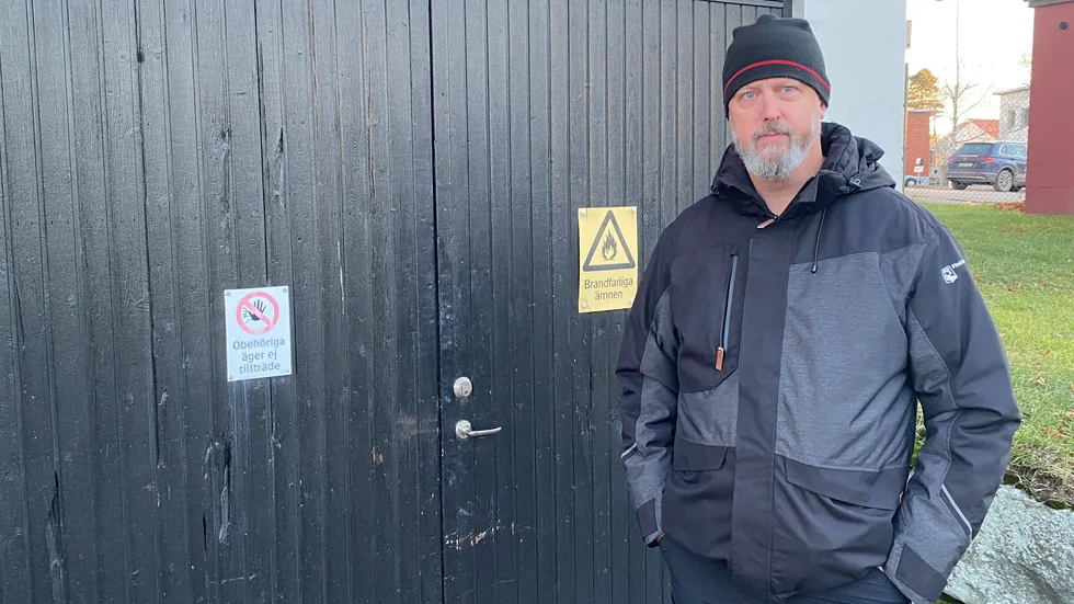 Hit men inte längre. Innan för dörren har utsläppet av amoniak skett. Christer Landström är anläggningsansvarig på Piteå kommun.