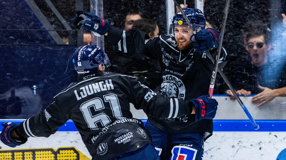 Robin Kovacs jublar efter sitt 3-1 för LHC. 