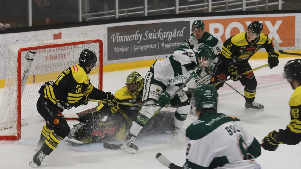 Tingsryd har vunnit tre av fyra tidigare möten med Vimmerby under säsongen, men har visat tveksam form i slutet av serien.