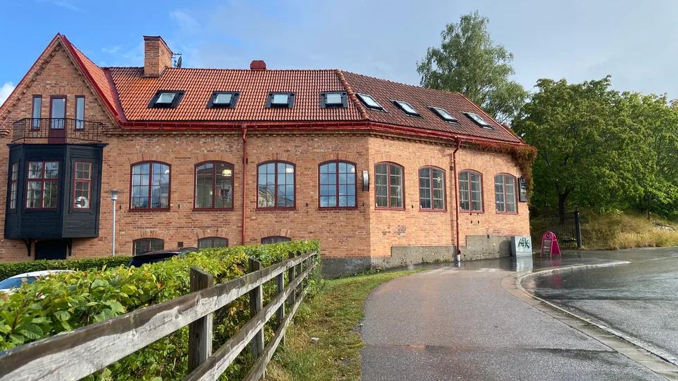 I byggnanden där ett Strängnäsföretag ansökt om konkurs.