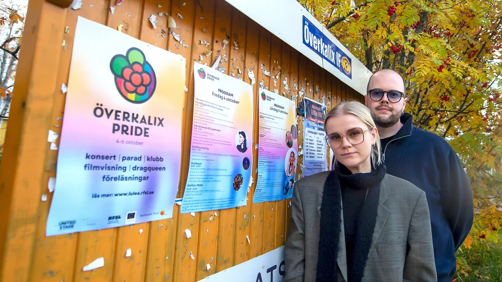 Det var vid förberedelserna inför den nu pågående Pridefestivalen i Överkalix som Rebecca Digervall och Joakim Isaksson Markström, RFSL Luleå och norra Norrbotten, upptäckte att alla affischer om evenemanget rivits ner.