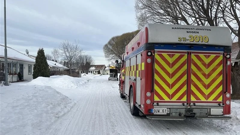 Räddningstjänsten ryckte under tisdagsmorgonen ut till en villa i Sävast, som drabbats av en vattenskada.