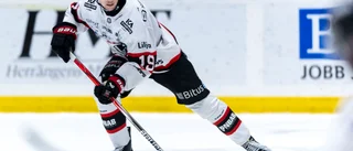 AIK:s guldforward utvisades för filmning och nätade i samma match