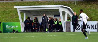 Efter succén – förlänger med tränaren