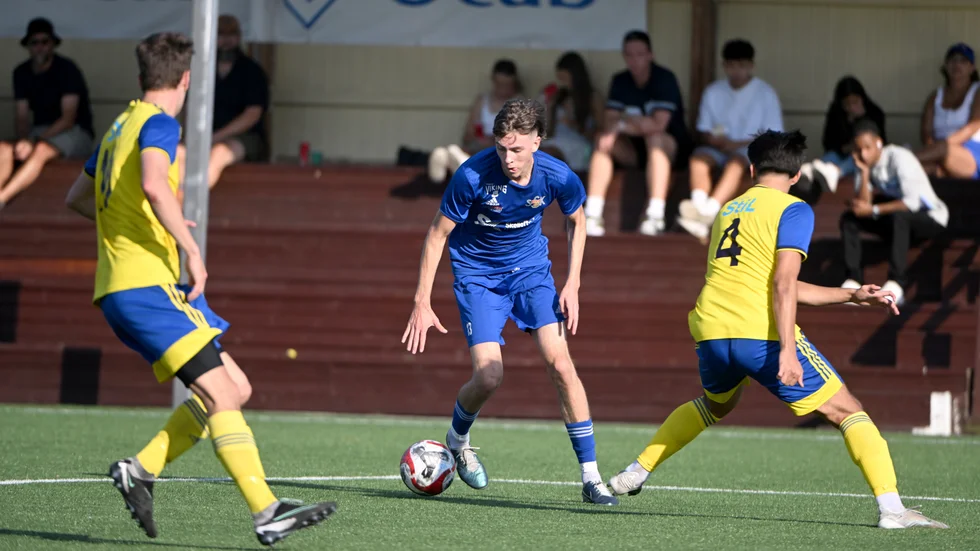 Jonathan Hultdin gjorda båda målen för SSK som vann serieepilogen, och därmed slutade på tredje plats i herrtrean.