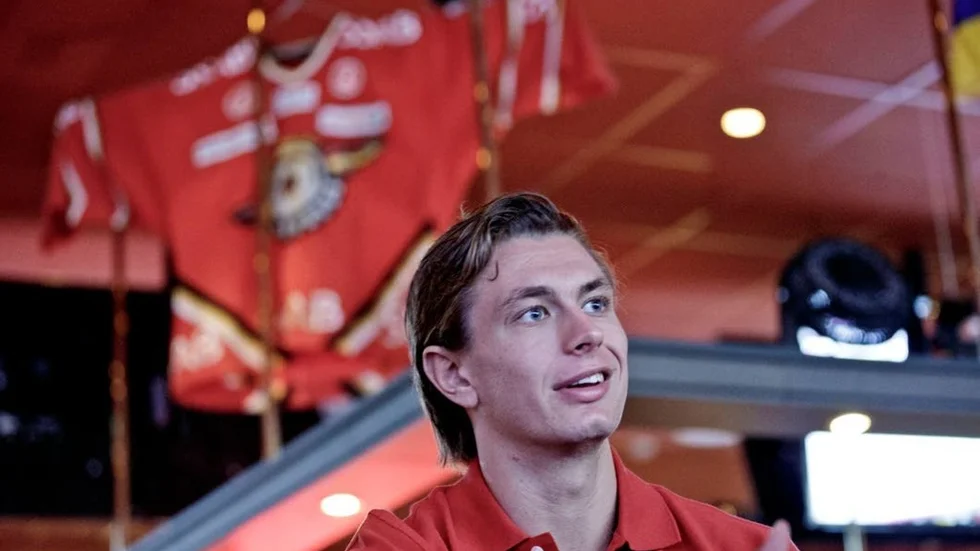 Johan Fransson lämnar Luleå för spel i Schweiz.