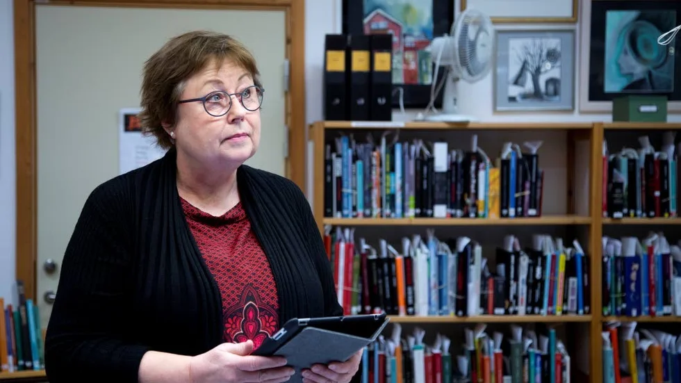 ”Nysläppt litteratur kommer att bli e-böcker snabbare men mot en högre kostnad för biblioteken”, säger Maria Flinkfeldt, biblioteksassistent i Piteå.