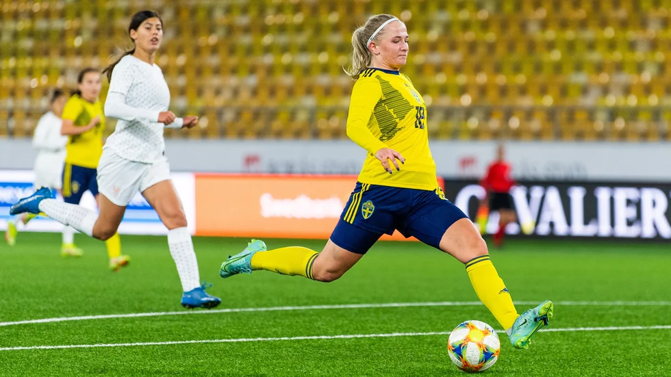 Tuva Skoog blev inte uttagen i F05-landslaget, men fick istället chansen i F19-landslaget som kvalar till EM nästa år.