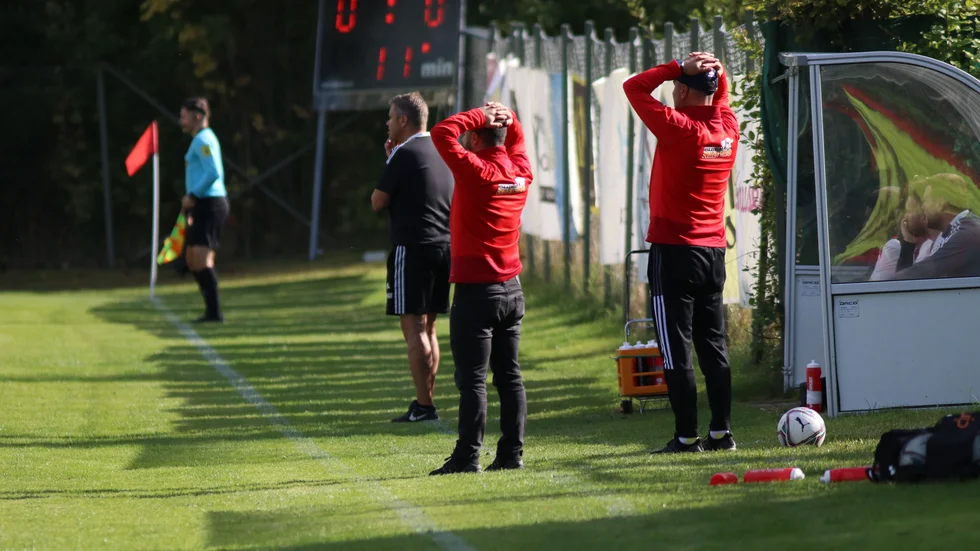 Josef Massi och Iskender Kopkin. Adas United. 