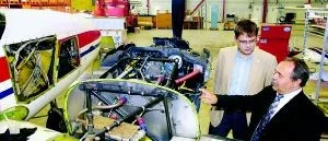 Bygger ut hangar för bättre service