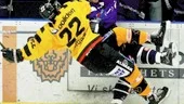 Jason Crump svarade återigen för en stark insats på Kråkvilan och knep 14 poäng, precis som Jason Lysons. Därmed säkrade Vargarna definitivt kontraktet.
FOTO: PETTER ANDERSSON