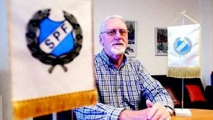 Lars Larsson är ordförande i SPF, Sveriges Pensionärsförbund i Västervik. De arbetar med äldrefrågor både lokalt och på central nivå.  Men vår viktigaste uppgift är att sysselsätta de äldre, både mentalt och fysiskt.