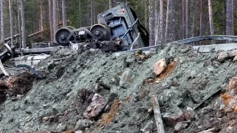 Saneringsarbetet efter tågurspårningen i maj utanför Koler, fortsätter.