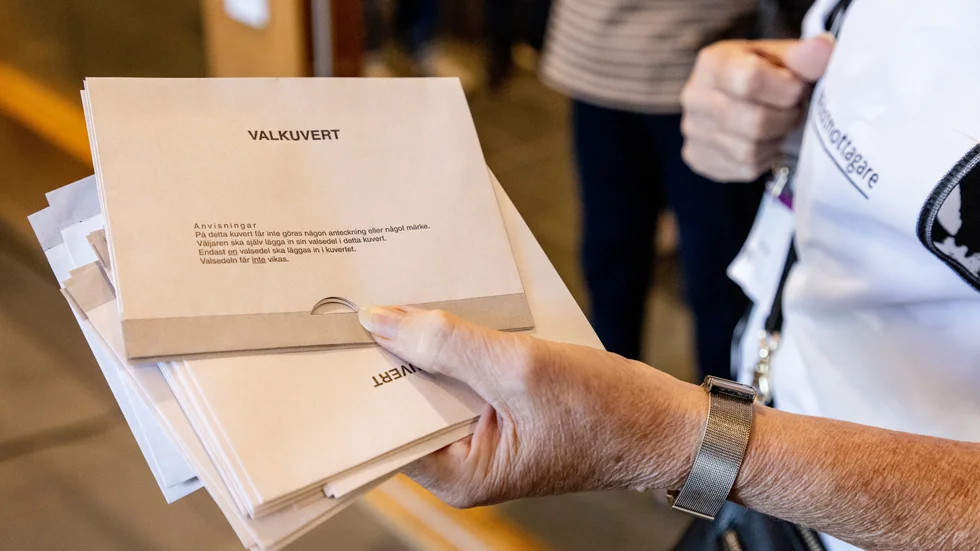 Valkuverten har ställt till med problem för de röstande.