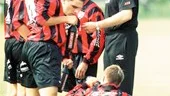Azechs nye tränare Patrik Andersson försökte peppa sitt manskap, men det blev förlust i matchen mot Söderköping. Sis vann med 32.
FOTO: PETTER ANDERSSON