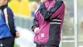 Håkan Ericsson, IFK Norrköping nye tränare, kunde inte vara nöjd efter den mållösa drabbningen mot Sundsvall hemma på Idrottsparken. Helt klart var hemmalaget närmast tre poäng, men det var naturligtvis en klen tröst för Lill-Jojje den här kvällen. På lilla bilden dribblar Jojje Karatanasis med en Sundsvall-spelare.
FOTO: NICLAS SANDBERG