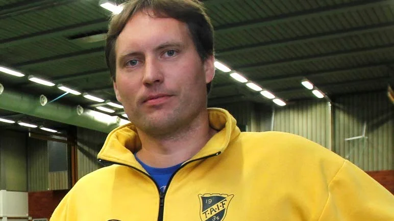 Stefan Edström, Tväråselet.