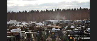 Trångt på vägarna när militärfordonen ska hem