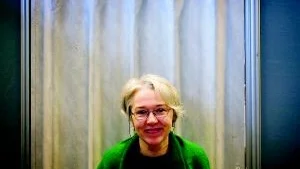 Susanna Clarke har skrivit om 1800-talets England. Inget unikt i det, men hennes värld är full av magi - och ändå ovanligt vanlig.
Foto: Björn Larsson Rosvall/Pressens Bild