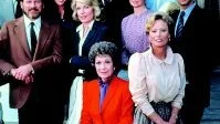 Familjerna Channing och Gioberti som står i centrum i "Falcon Crest".	
Foto: Kanal 5