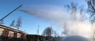 Febril aktivitet vid skidstugan i Eksjö