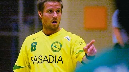 Andreas Grahm hann göra sex mål för HHF när laget vann mot Bankeryd. Sedan utgick han efter att ha slagit upp sin knäskada igen. Foto: Magnus Strömsten