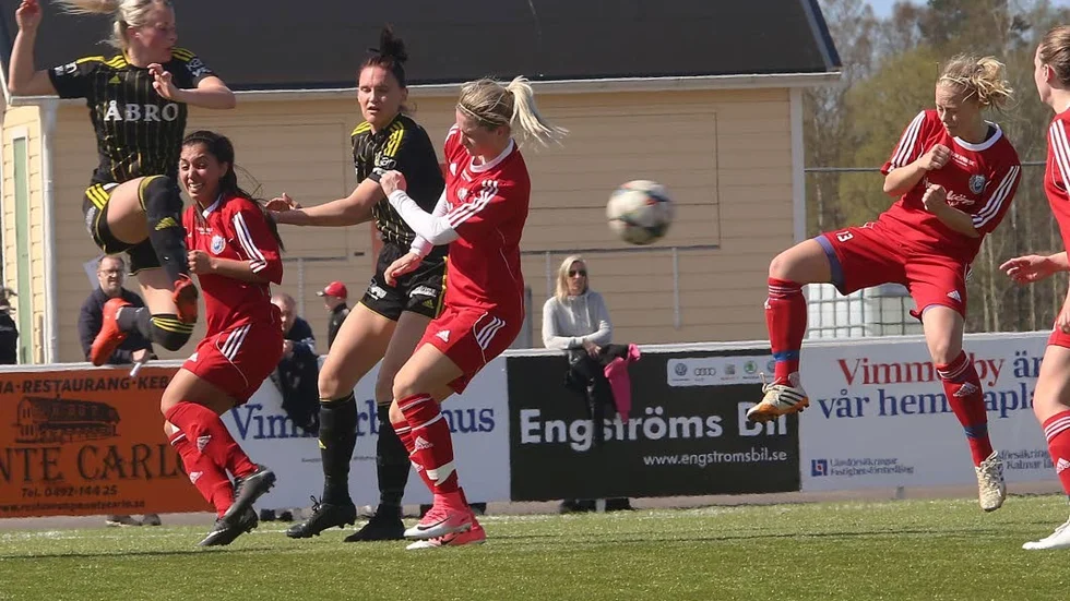 Vimmerby IF:s damer föll mot Färjestaden med 1-2