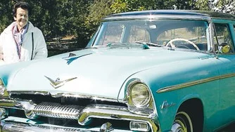 Lisa Sundberg och Ann Marie Eriksson är båda över 90 år och såg fram emot en tur i bilen.