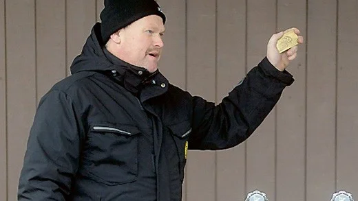 Tävlingsledaren Fredrik Johansson fick beröm för VMS arrangemang av Novemberkåsan.