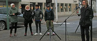 Stor uppslutning vid manifestation