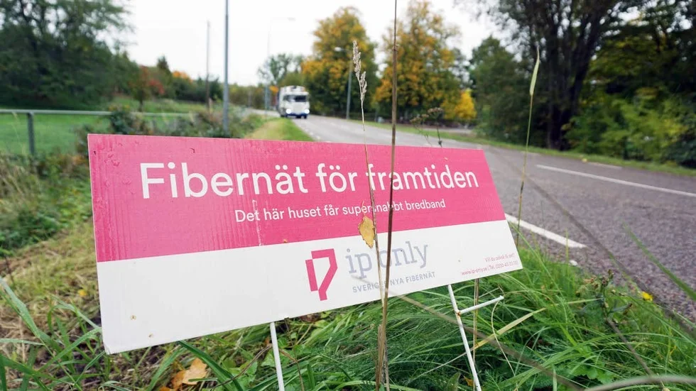 Landsbygden kring Västrum och Gladhammar får statligt stöd till fiberutbyggnad.