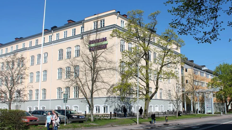 Birgittaskolan i Linköping får nya gymnasieprogram och nya gymnasielever.