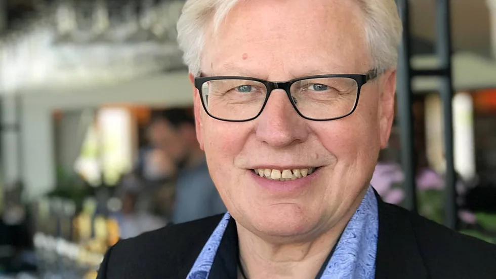 Anders Andersson (KD), tycker Jonas Hellberg (S) svar i frågan om Seniorkortet var lite tunt.