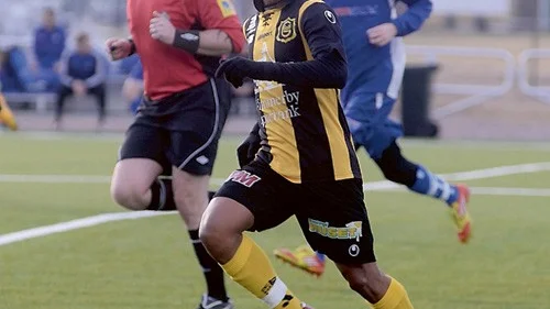 Försvunnen. Gullringens får inte tag i sin brasse Adysson. I dagsläget är det högst oklart om han spelar för klubben i höst.