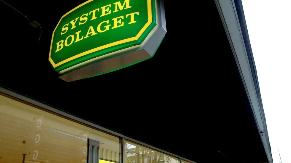 Linköpingsbon snattade en flaska likör för 89 kronor. Nu väntar böter på sammanlagt 9 000 kronor i en dom som även omfattar annan brottslighet.