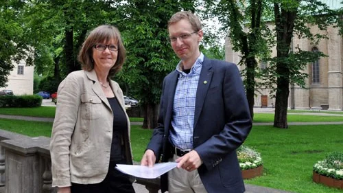 Margareta Ossbahr och Nils Hillerbrand vill stycka upp uppköpen för att stimulera konkurrens.