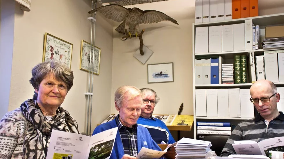Gabriella Saxner Johansson, Evald Markheden, Benny Ekberg och Roger Larsson med årets program i händerna.