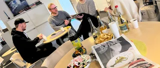 Äntligen är slutspelsbilagan här • Sportchefen avslöjar tanken med temat och vilket ordspråk han är mest nöjd med: ”Kul att han fick vara med”