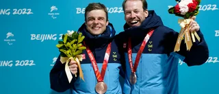 Främste vinterparalympiern bar fanan