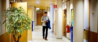 Kommunalråden flyttar in – och ut igen