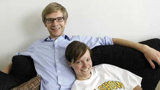 Josefin och Samuel Lilja blev kvar i New York på grund av vulkanaska. De hamnade i David Lettermans tv-show.
