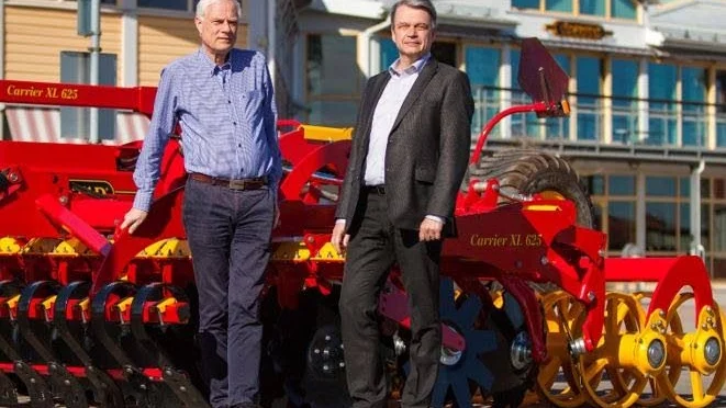 Väderstad. Crister Stark, styrelseordförande i  Väderstad Holding AB och Jan Engfeldt, vd för Väderstad AB.