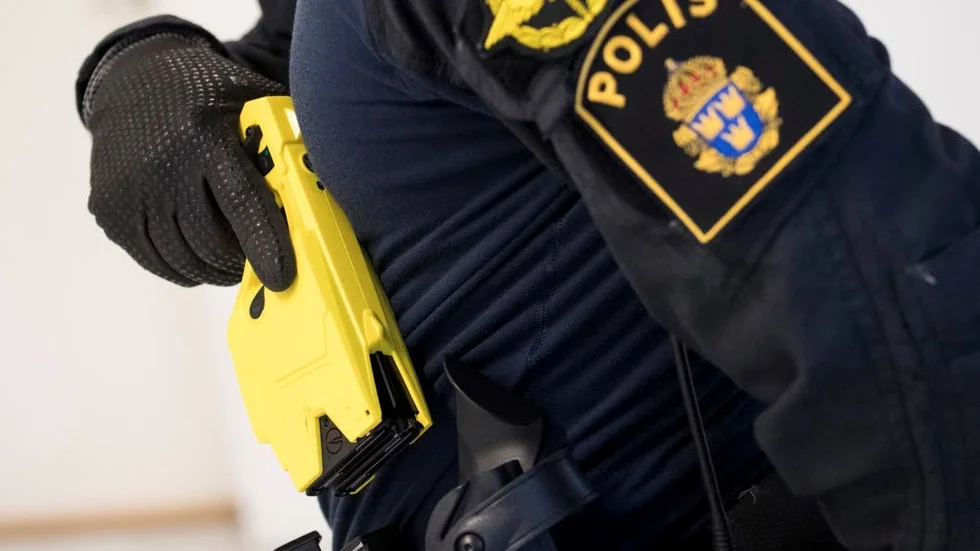 Brott. Polisen söker efter misstänkta gärningsmän.