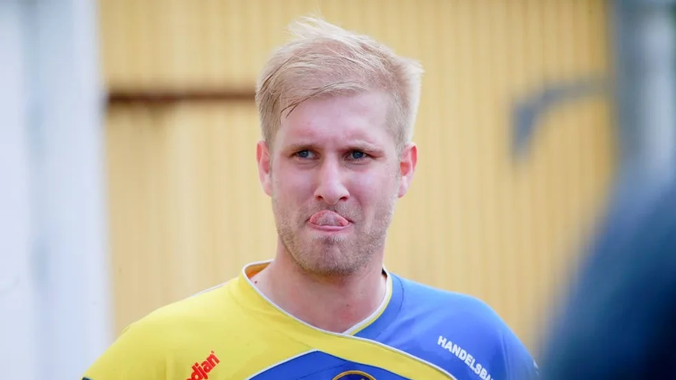 Adam Zingmark, Ohtana/Aapua.