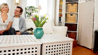 Kerstin Danielsson bor med sin sambo Johan Hermelin i en etta i Tripolis.